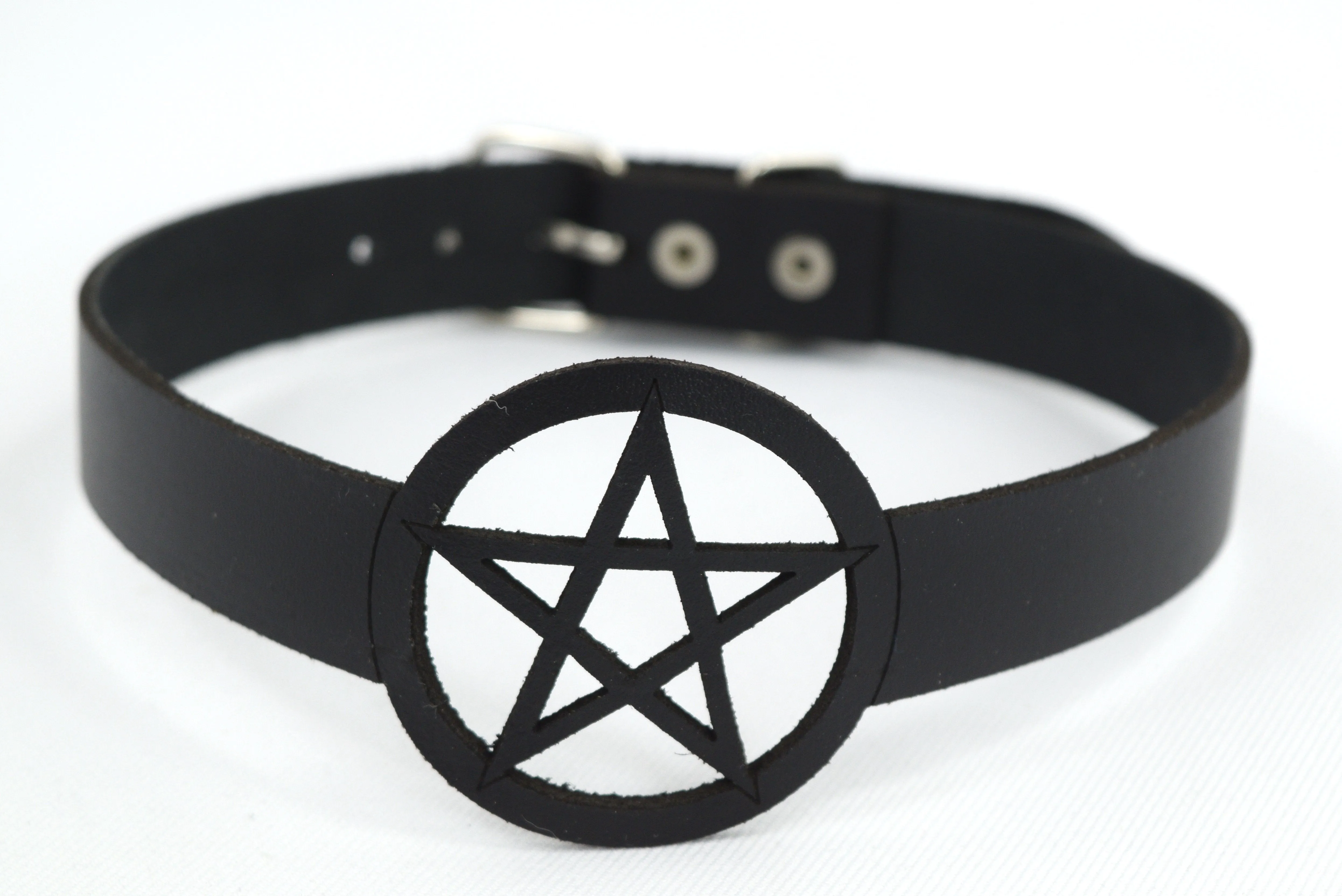 Gothic Witch Wicca Black Leather Pentagram Laser Cut Choker Necklace