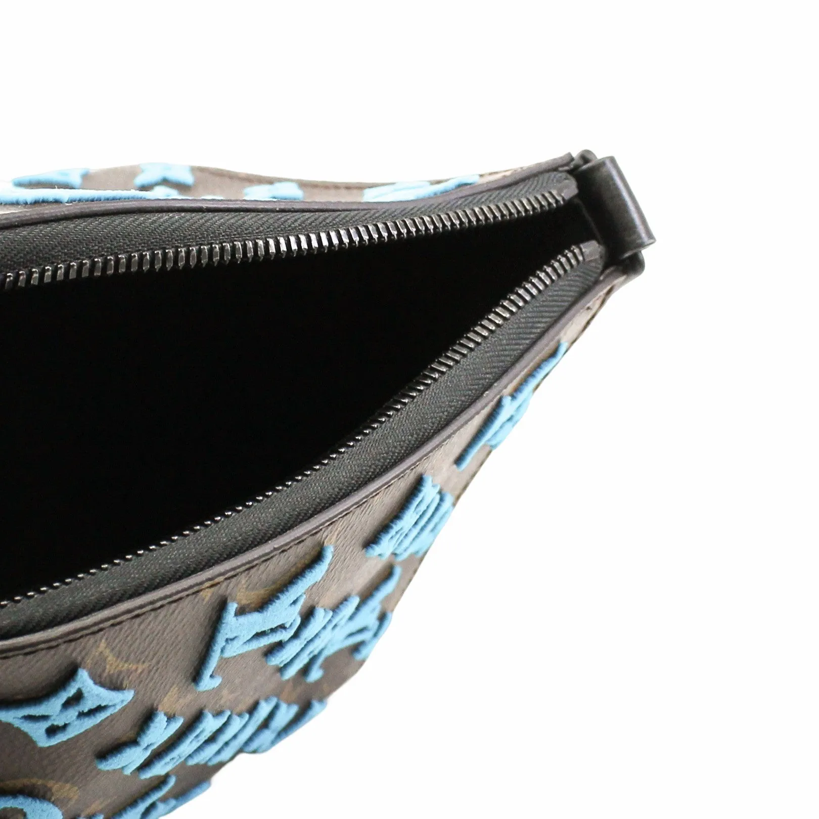 Monogram Tuffetage Triangle Messenger Turquoise rrp3950